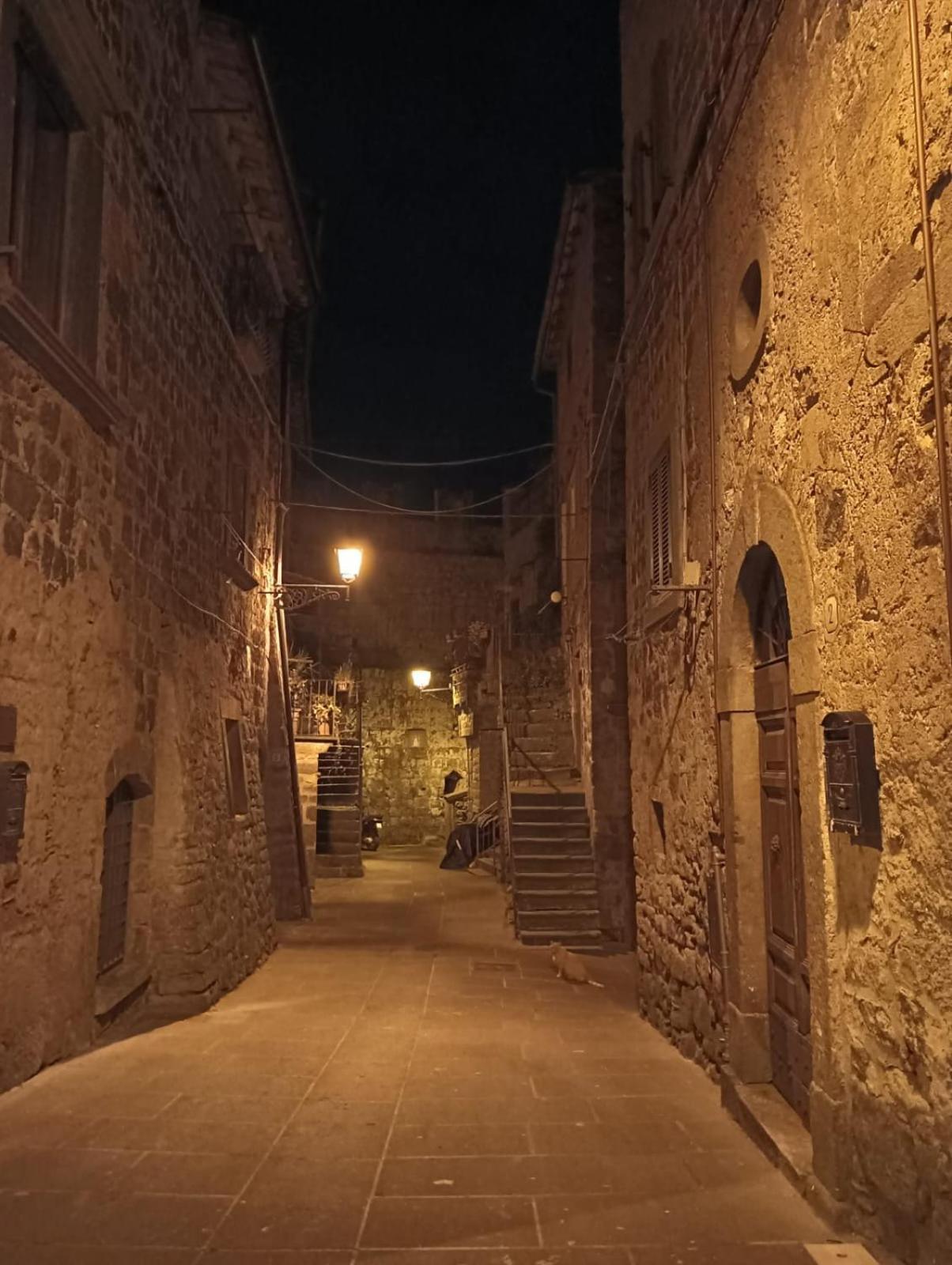 Sospesi Nel Borgo Vitorchiano Luaran gambar
