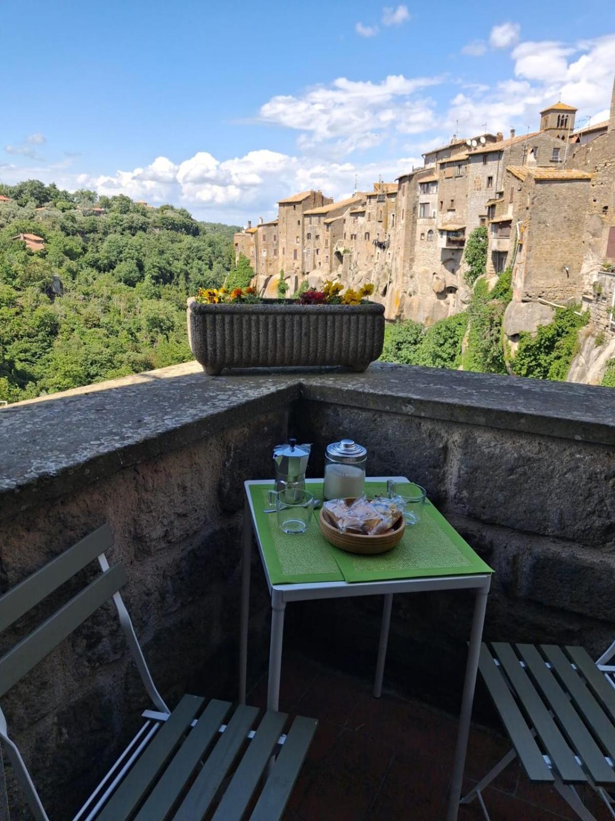 Sospesi Nel Borgo Vitorchiano Luaran gambar